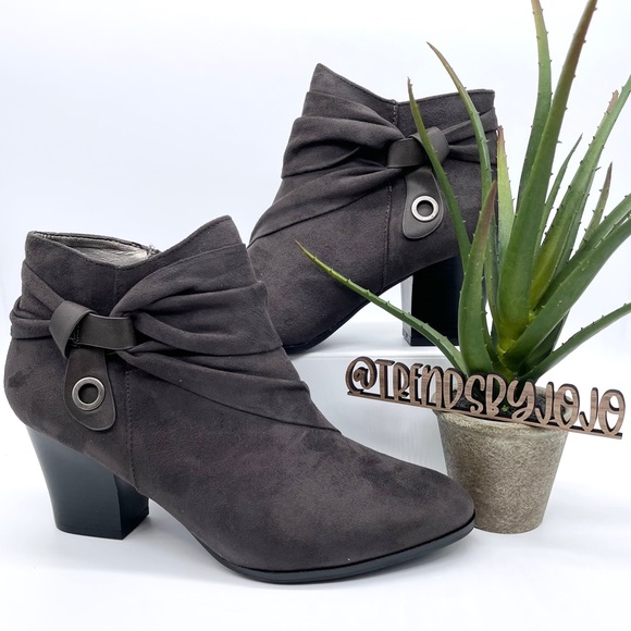 Naturalizer Shoes - Naturalizer Graham Suede Dark Grey Ankle Booties 9.5
